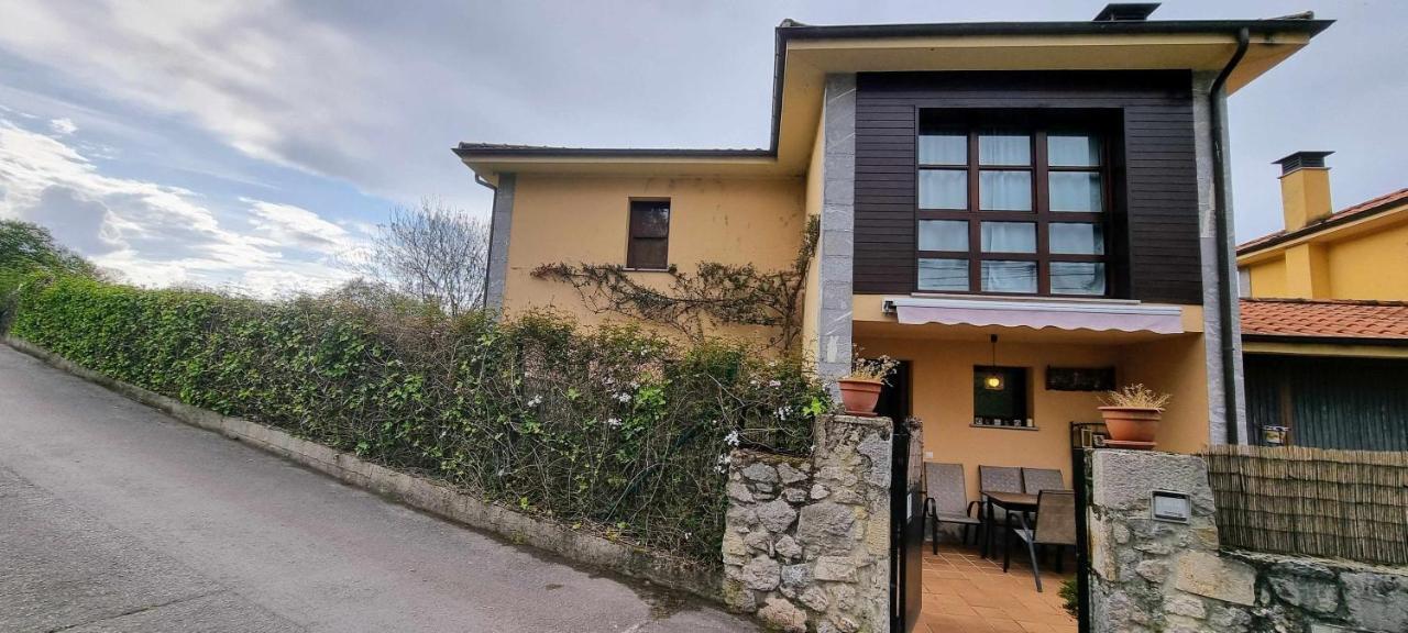 Vivienda Vacacional Villa Maruja Andrín Exteriör bild